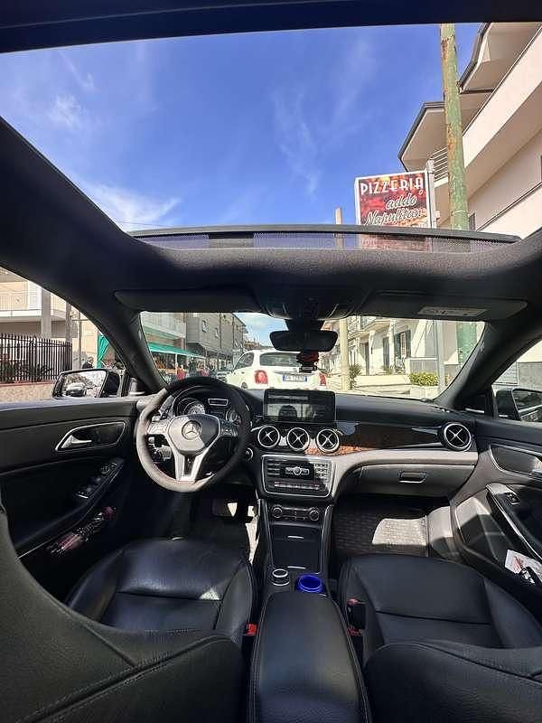 Usata Mercedes CLA220 170 CV (125 kW) 2014 Berlina