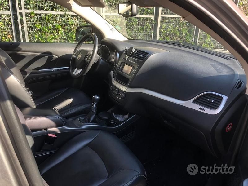 Usata Fiat Freemont 2011 Grigio SUV