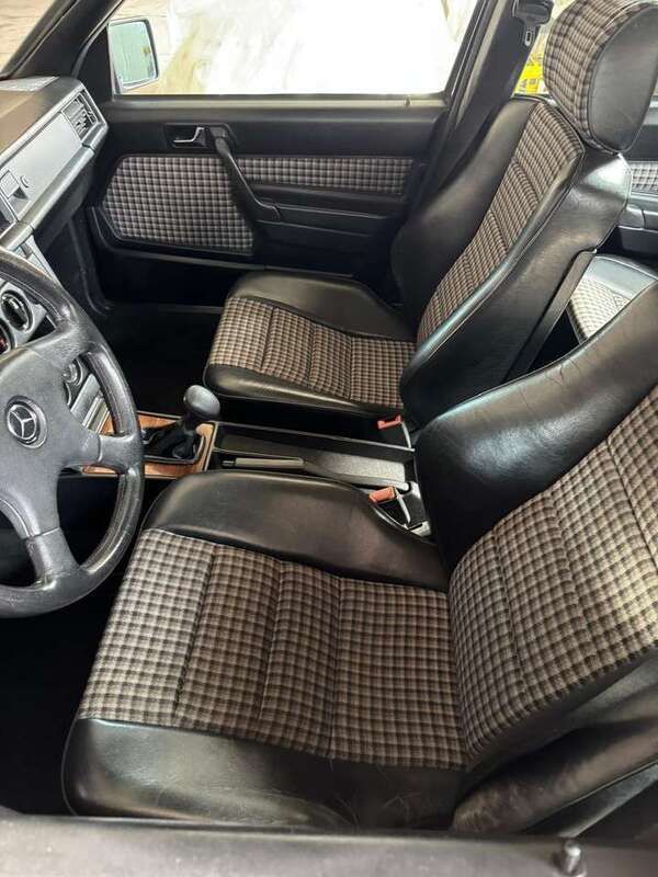 Usata Mercedes 190 185 CV (136 kW) 1986 Nero Berlina