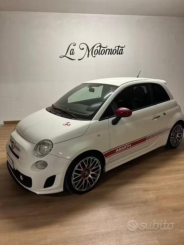 Usata Abarth 500 135 CV (99 kW) 2012 Bianco Coupé