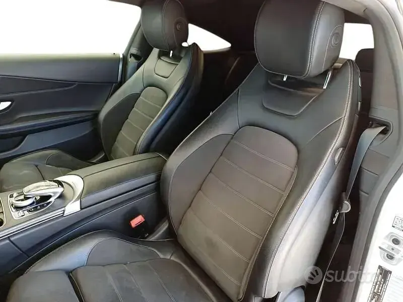 Usata Mercedes C220 Premium 194 CV (142 kW) 2021 Bianco Coupé