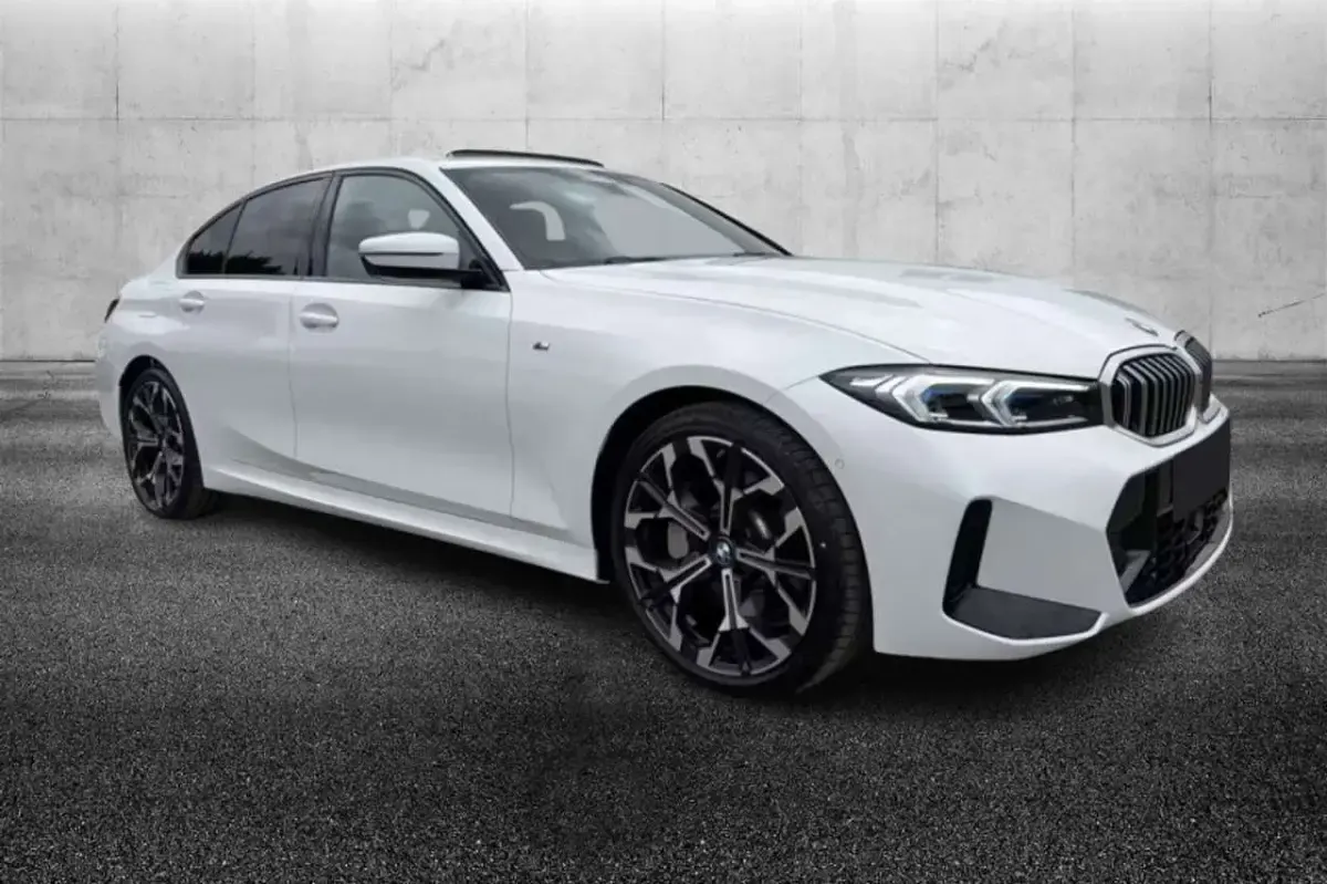 Usata BMW 330 M Sport 245 CV (180 kW) 2025 Bianco Berlina