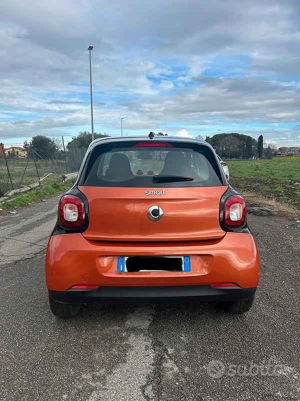 Usata Smart ForFour 2016 Utilitaria