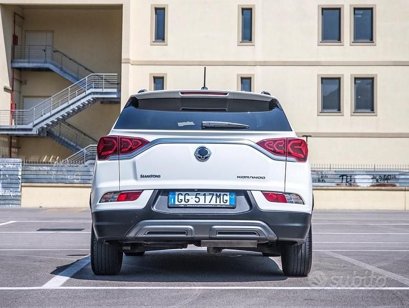 Usata SsangYong Korando 136 CV (100 kW) 2021 Bianco SUV