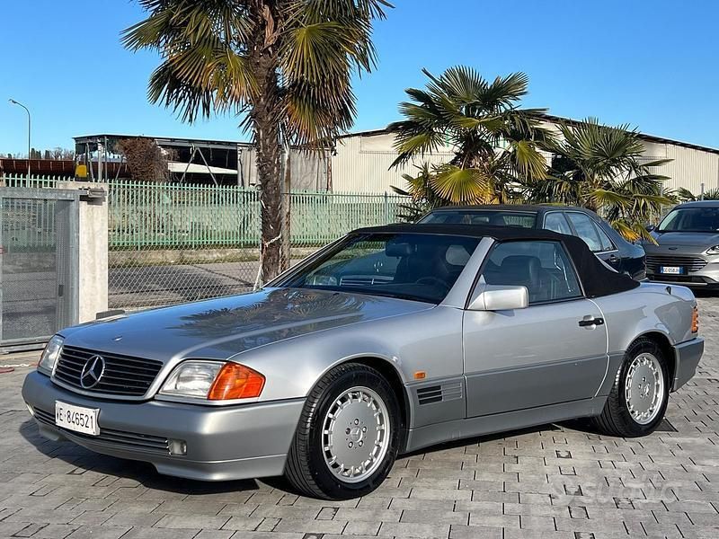 Argento Usata 1991 Mercedes SL300 Cabrio | 15.500 € - Immagine 1/4