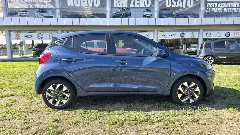 Nuova Hyundai i10 62 CV (45 kW) 2026 Blu Utilitaria
