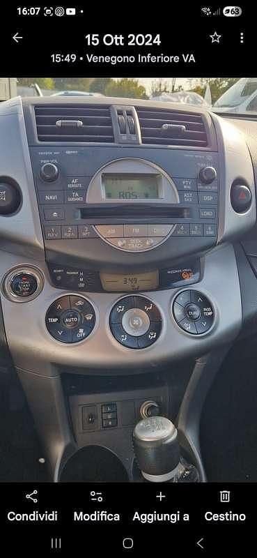 Usata Toyota RAV4 Luxury 177 CV (130 kW) 2008 SUV