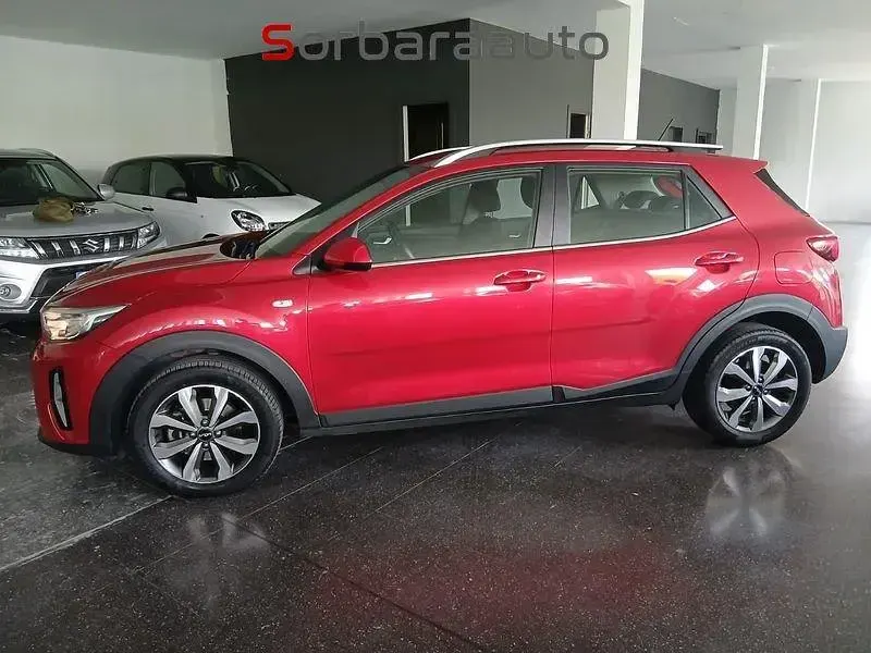 Usata Kia Stonic Style 84 CV (61 kW) 2021 Rosso SUV