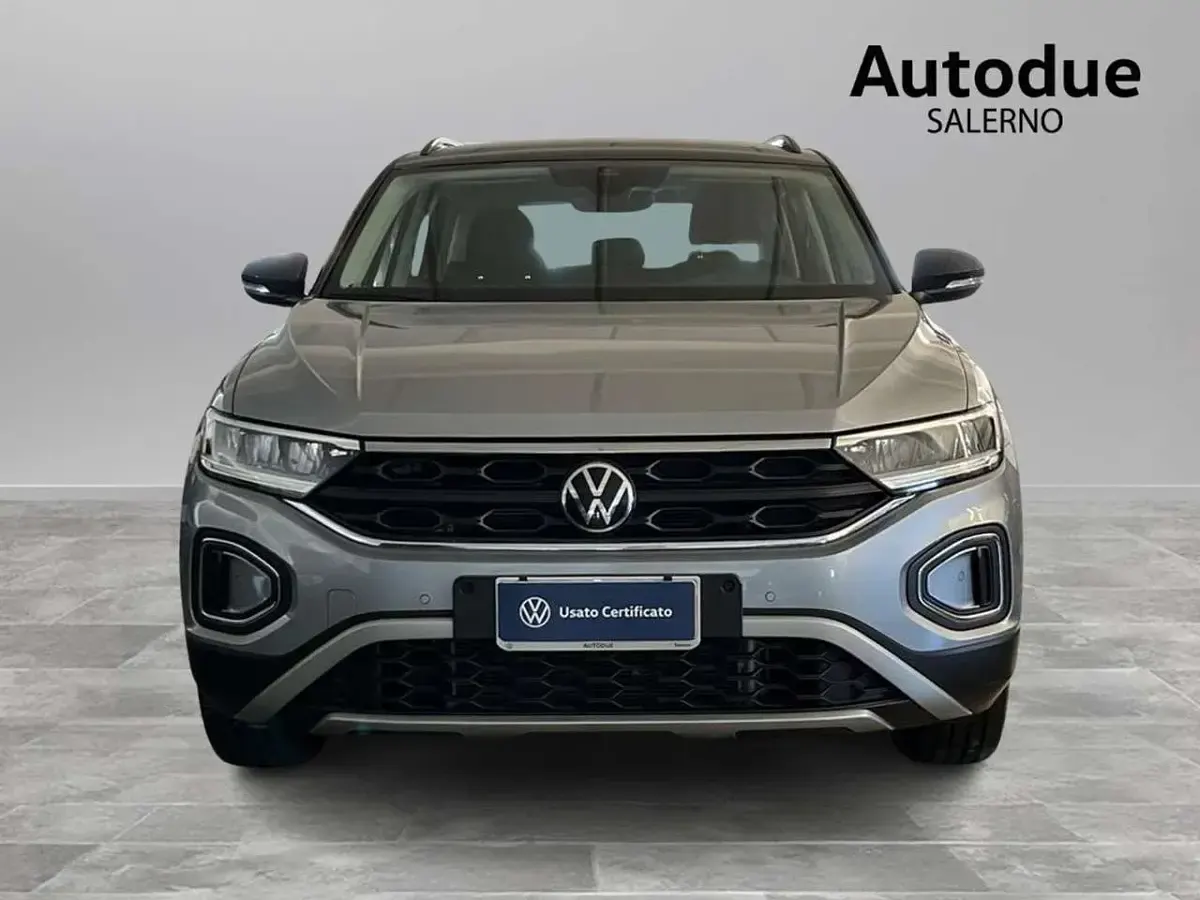 Usata VW T-Roc Life 116 CV (85 kW) 2025 Argento SUV