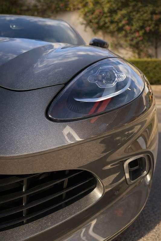 Usata Aston Martin DBX 551 CV (405 kW) 2021 Grigio SUV