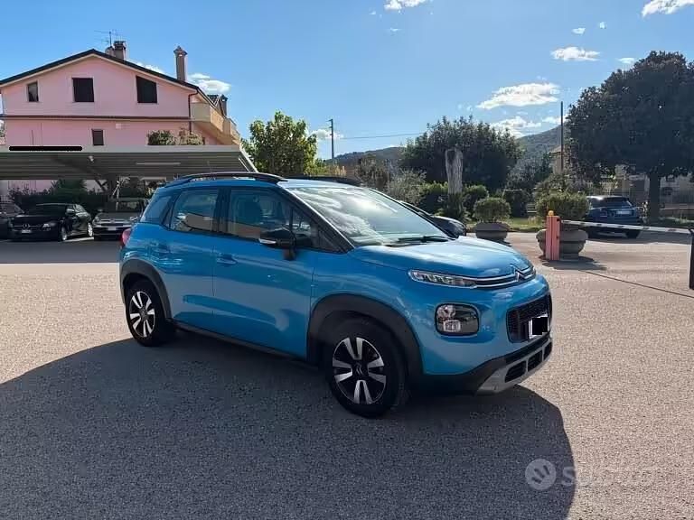 Usata Citroën C3 Shine 100 CV (73 kW) 2018 Blu Utilitaria