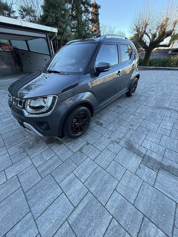 Usata Suzuki Ignis 83 CV (61 kW) 2024 Grigio Utilitaria