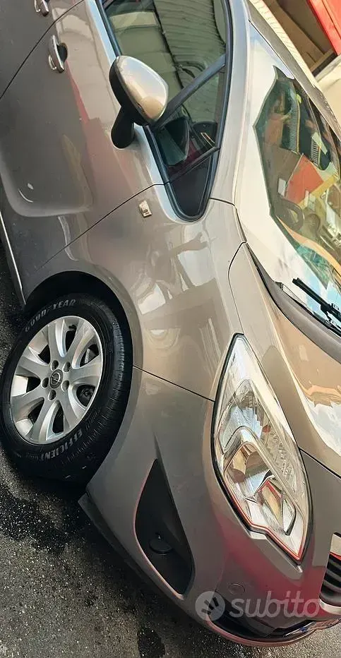 Usata Opel Meriva 101 CV (74 kW) 2014 Marrone Monovolume