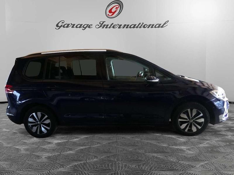 Usata VW Touran Business 150 CV (110 kW) 2023 Blu/azzurro Monovolume