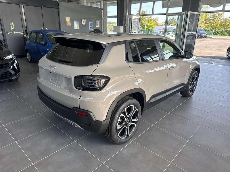 Nuova Jeep Avenger Summit 109 CV (80 kW) 2026 Grigio SUV