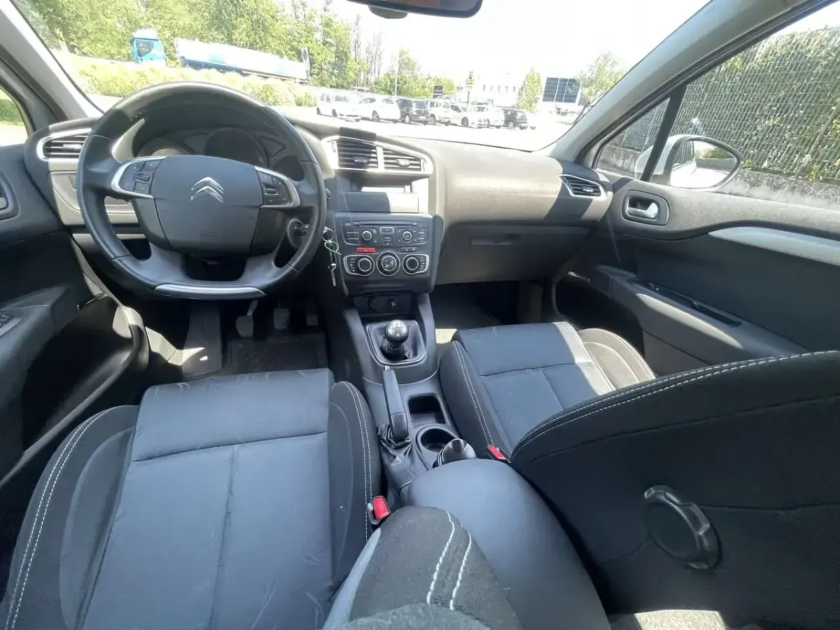 Usata Citroën C4 SELECTION 120 CV (88 kW) 2013 Other Berlina