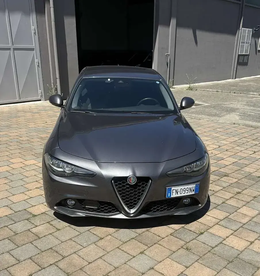 Usata Alfa Romeo Giulia Business 150 CV (110 kW) 2018 Other Berlina