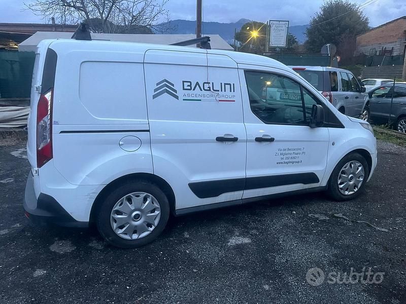 Usata Ford Transit 101 CV (74 kW) 2025 Bianco Monovolume