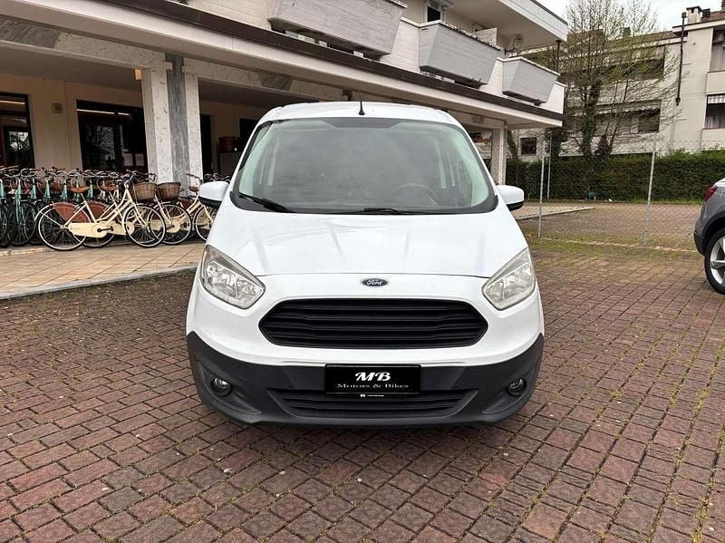 Usata Ford Transit 75 CV (55 kW) 2015 Bianco neve Furgone