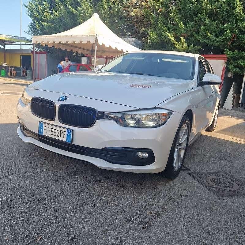 Usata BMW 320 190 CV (139 kW) 2016 Bianco Station wagon