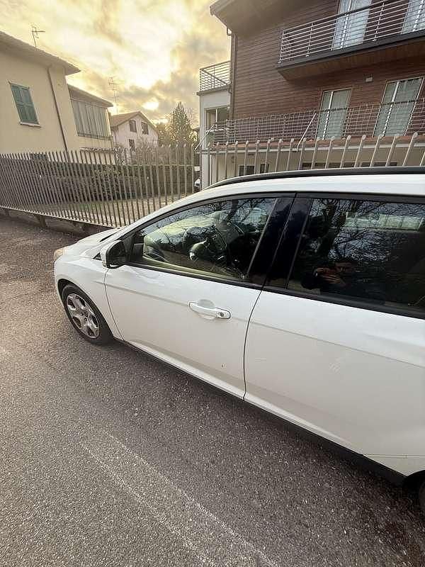 Usata Ford Focus Titanium 116 CV (85 kW) 2014 Berlina