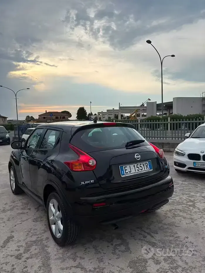 Usata Nissan Juke 110 CV (80 kW) 2011 Nero SUV