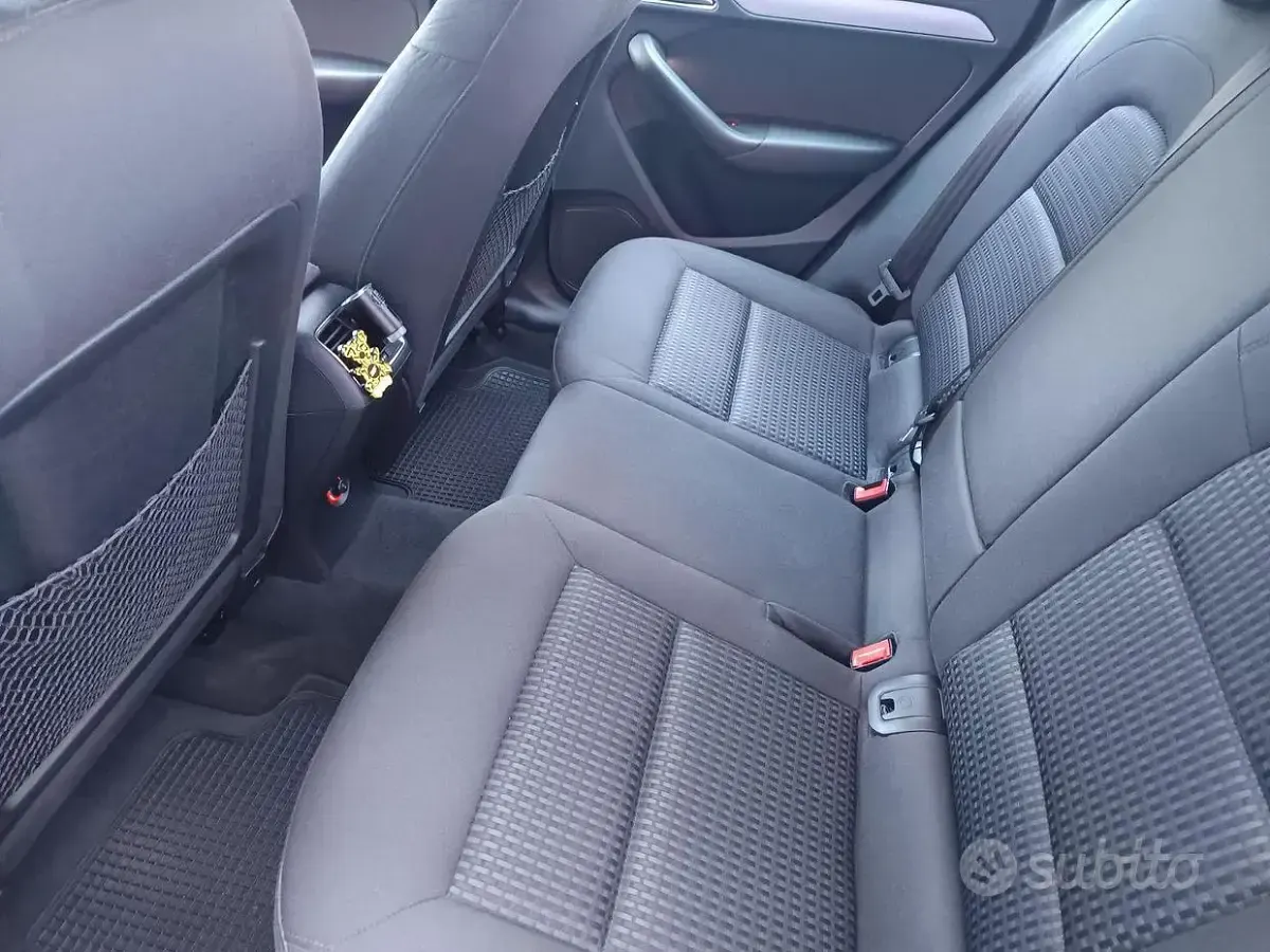Usata Audi Q3 150 CV (110 kW) 2014 Nero SUV