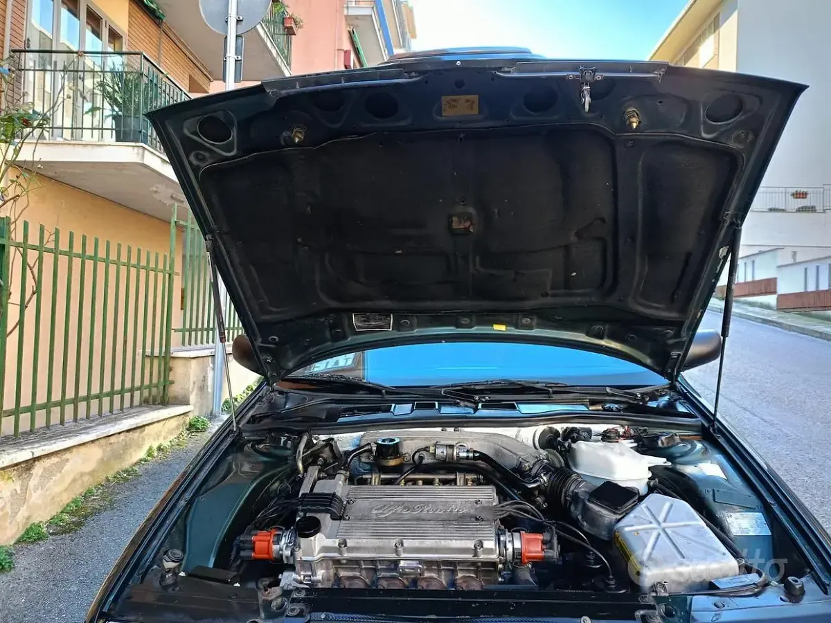Usata Alfa Romeo 164 144 CV (105 kW) 1992 Verde Berlina