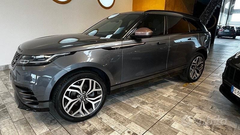 Usata Land Rover Range Rover Velar SE Dynamic 241 CV (177 kW) 2019 Grigio SUV