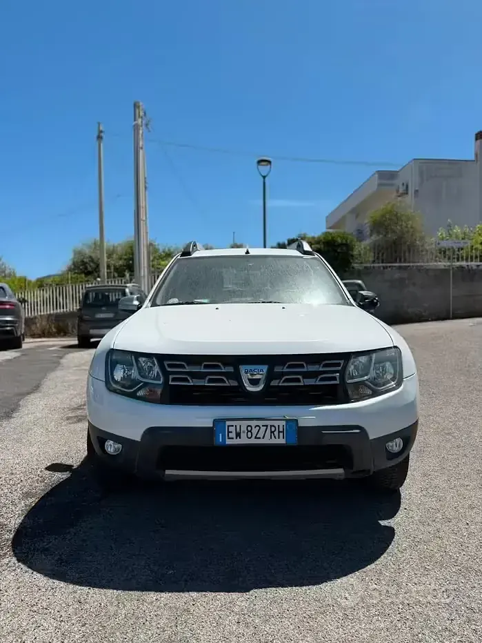 Usata Dacia Duster 109 CV (80 kW) 2014 Bianco SUV