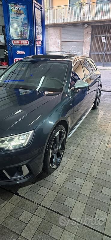 Usata Audi A4 150 CV (110 kW) 2019 Grigio Station wagon