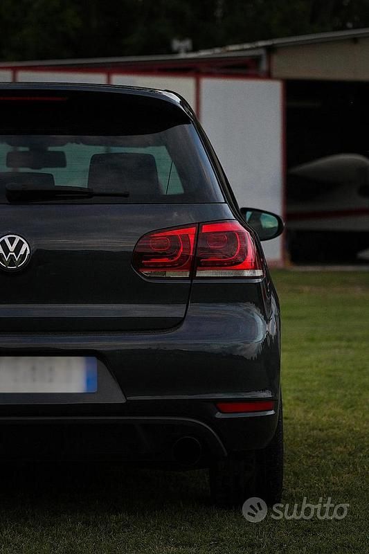 Usata VW Golf VI GTI 2010 Blu Utilitaria