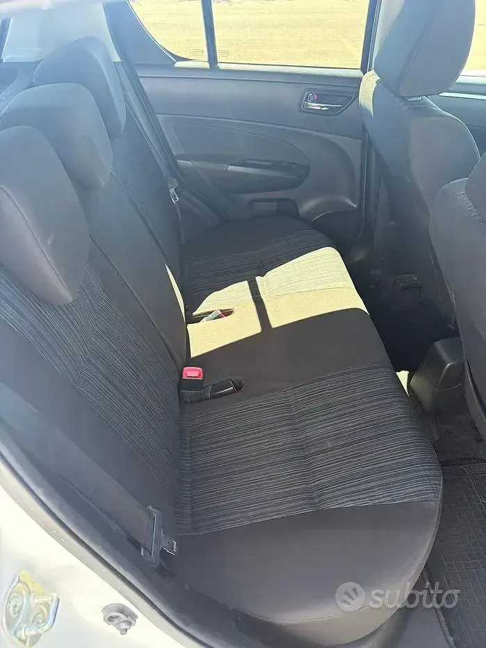 Usata Suzuki Swift 75 CV (55 kW) 2014 Utilitaria