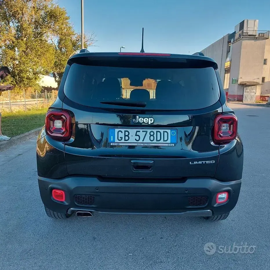 Usata Jeep Renegade Limited 120 CV (88 kW) 2020 Nero SUV