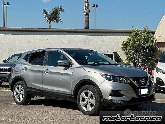 Usata Nissan Qashqai 110 CV (80 kW) 2018 Grigio SUV