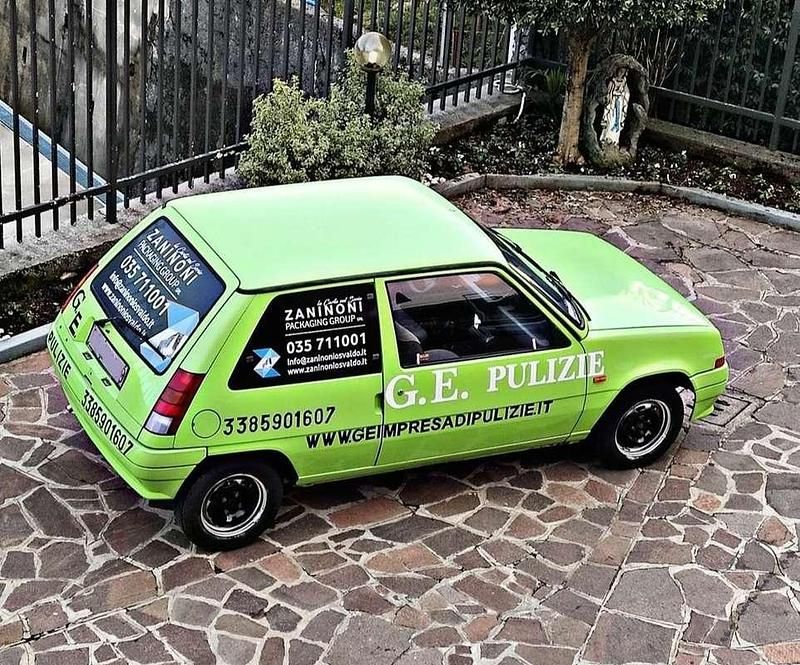 Usata Peugeot 205 49 CV (36 kW) 1987 Berlina