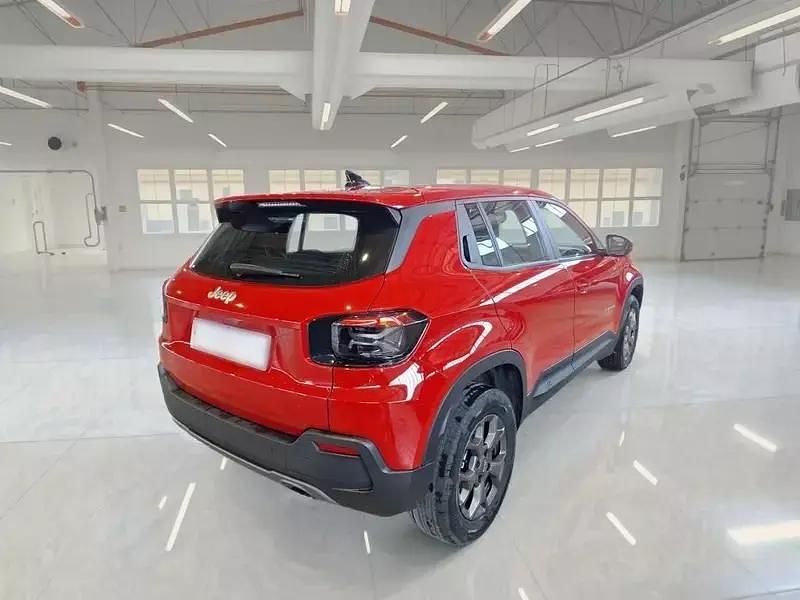 Usata Jeep Avenger Longitude 101 CV (74 kW) 2023 Rosso SUV