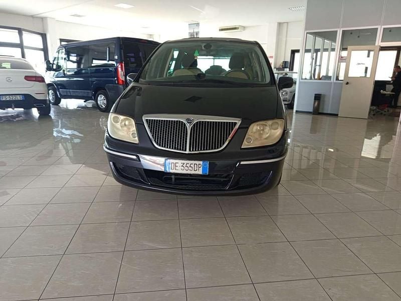 Usata Lancia Phedra 136 CV (100 kW) 2006 Grigio Monovolume