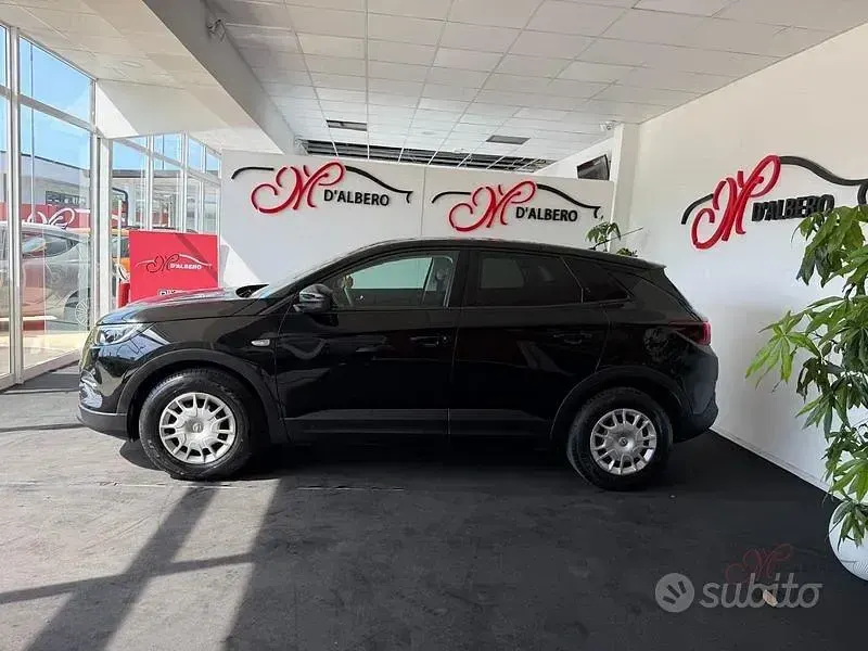Usata Opel Grandland X Ultimate 131 CV (96 kW) 2019 Nero SUV