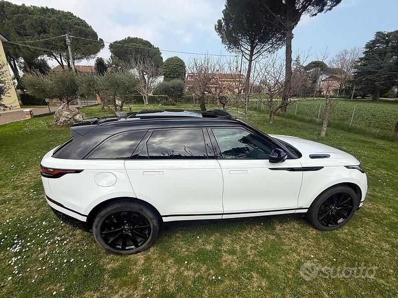 Usata Land Rover Range Rover Velar R-Dynamic 240 CV (176 kW) 2020 Bianco SUV