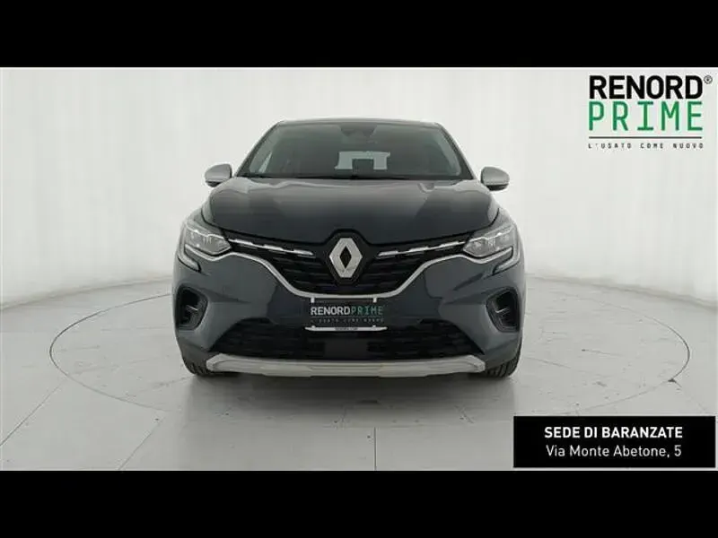 Usata Renault Captur Intens 160 CV (117 kW) 2022 Blu scuro SUV