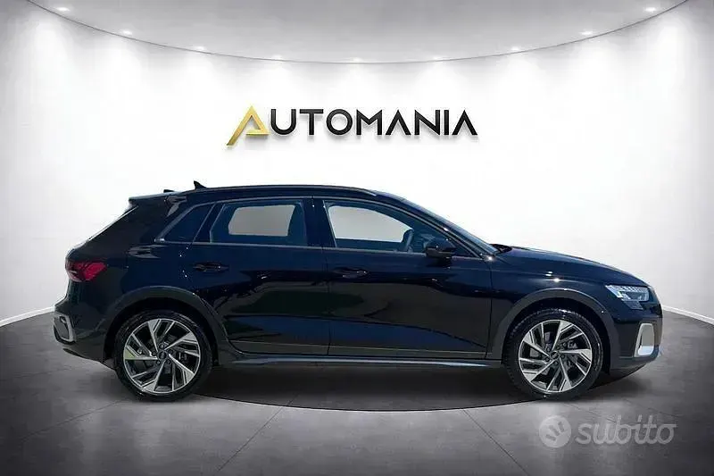 Nuova Audi A3 S-Line 150 CV (110 kW) 2026 Nero Berlina