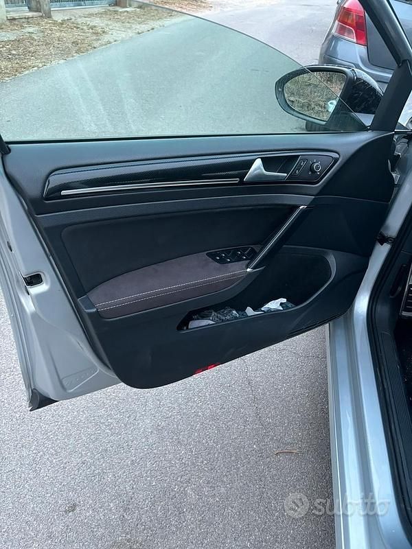 Usata VW Golf VII 105 CV (77 kW) 2015 Grigio Berlina