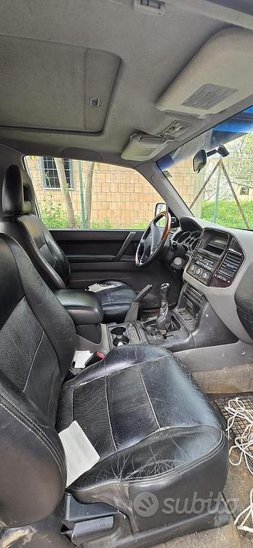 Usata Mitsubishi Pajero 160 CV (117 kW) 2002 SUV