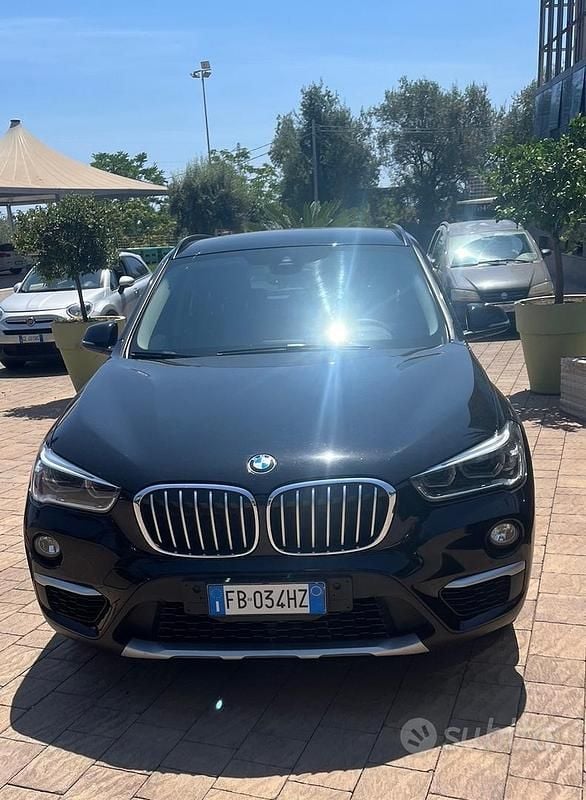 Usata BMW X1 150 CV (110 kW) 2015 Nero SUV