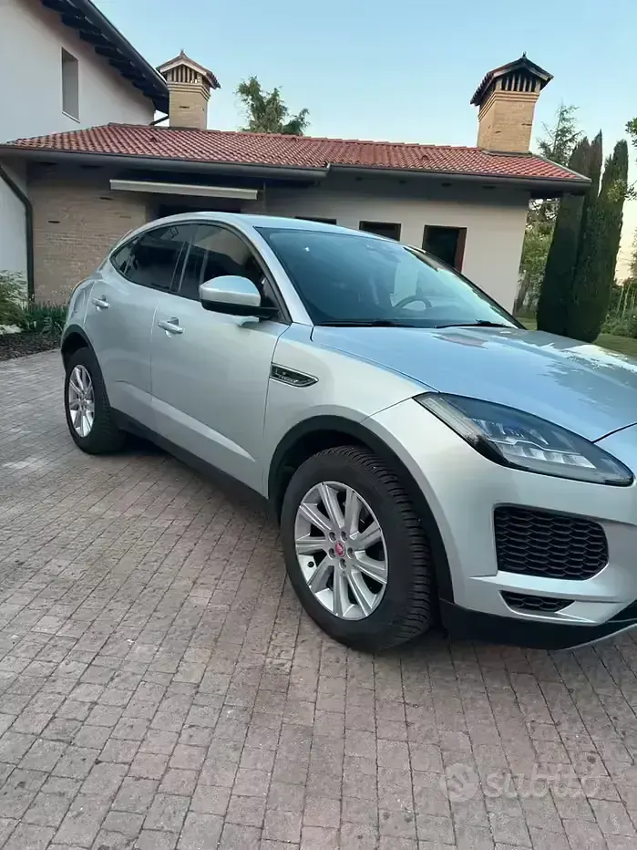 Usata Jaguar E-Pace S 150 CV (110 kW) 2019 Grigio SUV