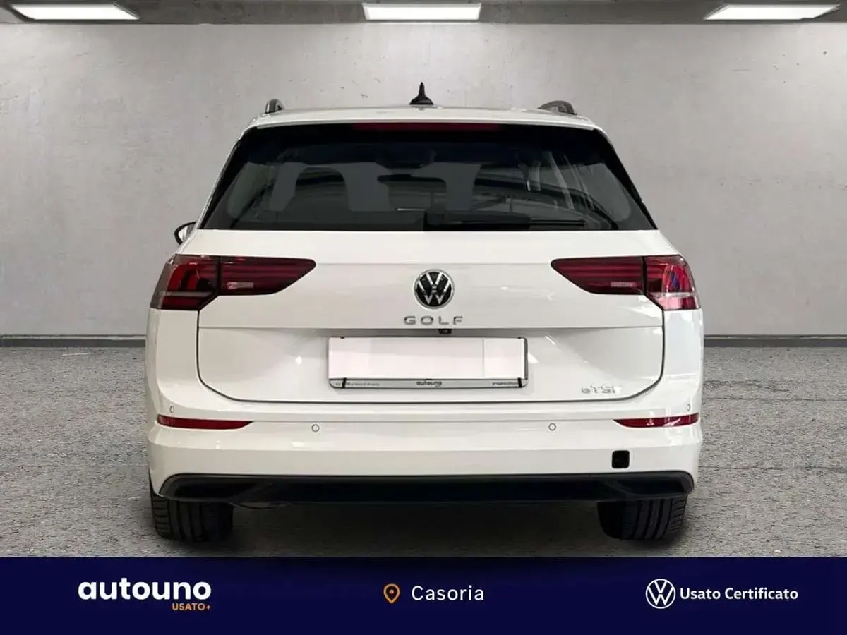 Usata VW Golf Life 116 CV (85 kW) 2024 Bianco Station wagon