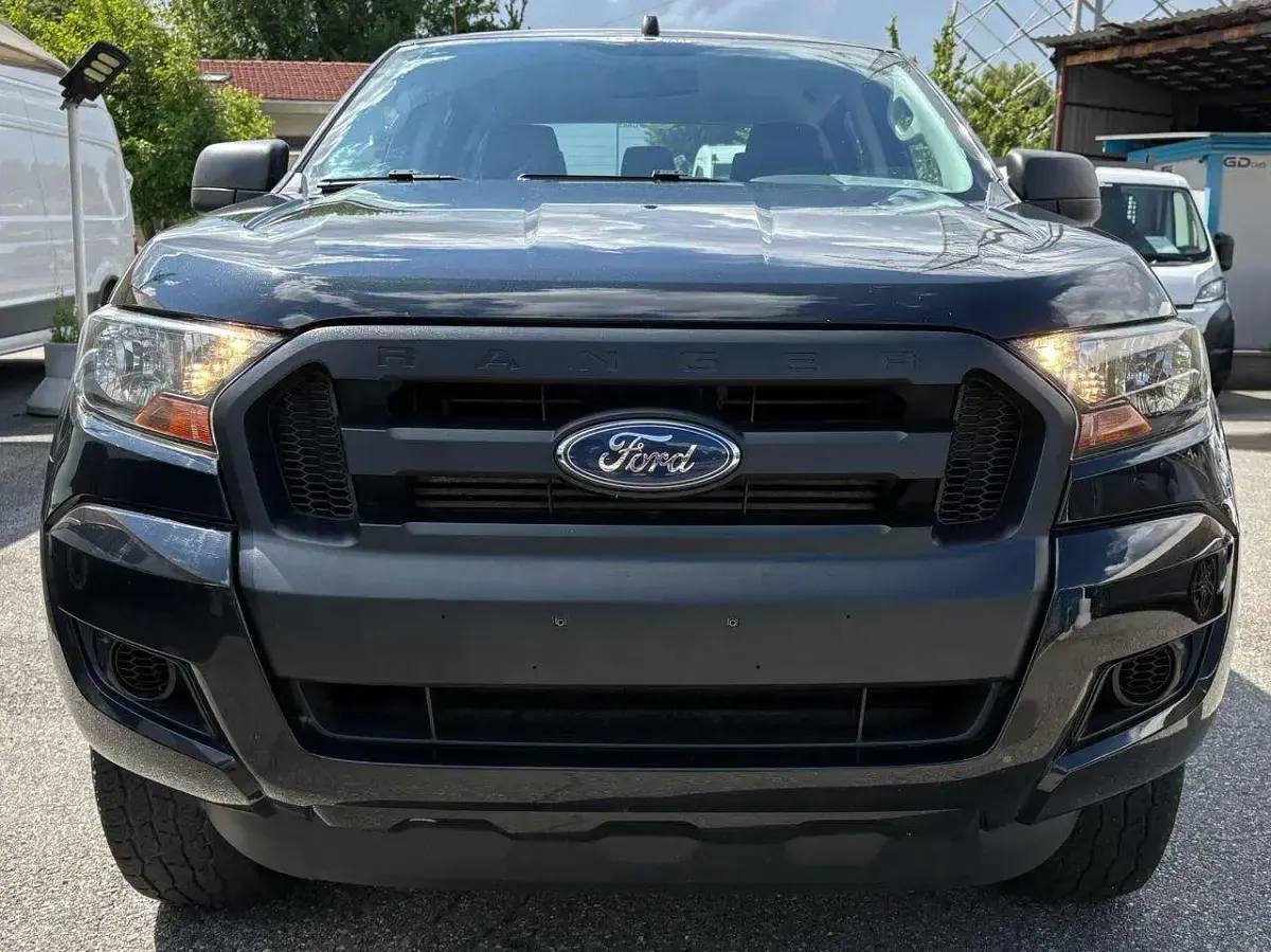 Usata Ford Ranger XL 160 CV (117 kW) 2018 Nero Pick-up
