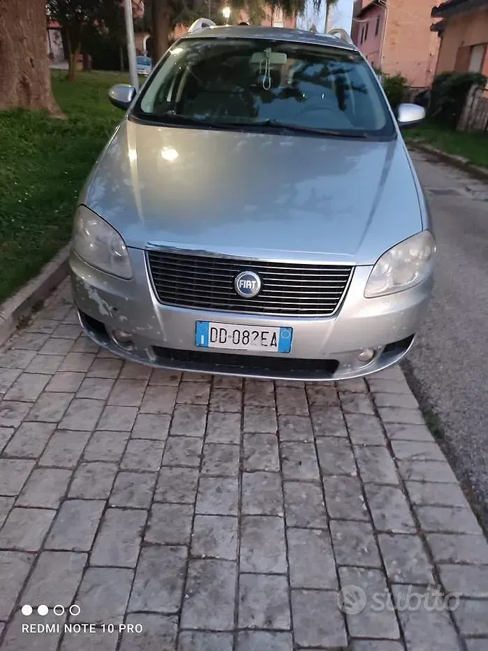Usata Fiat Croma 150 CV (110 kW) 2005 Grigio Station wagon
