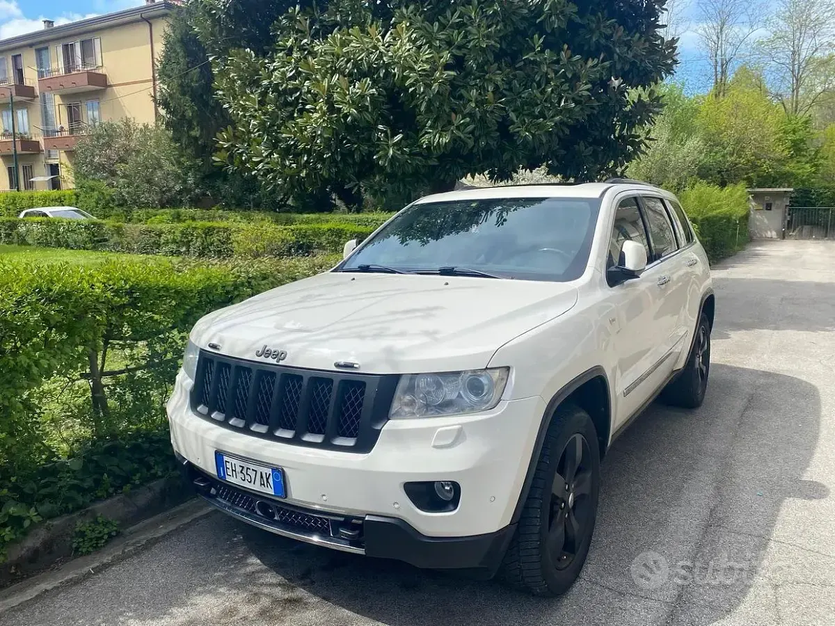 Usata Jeep Cherokee 241 CV (177 kW) 2011 SUV